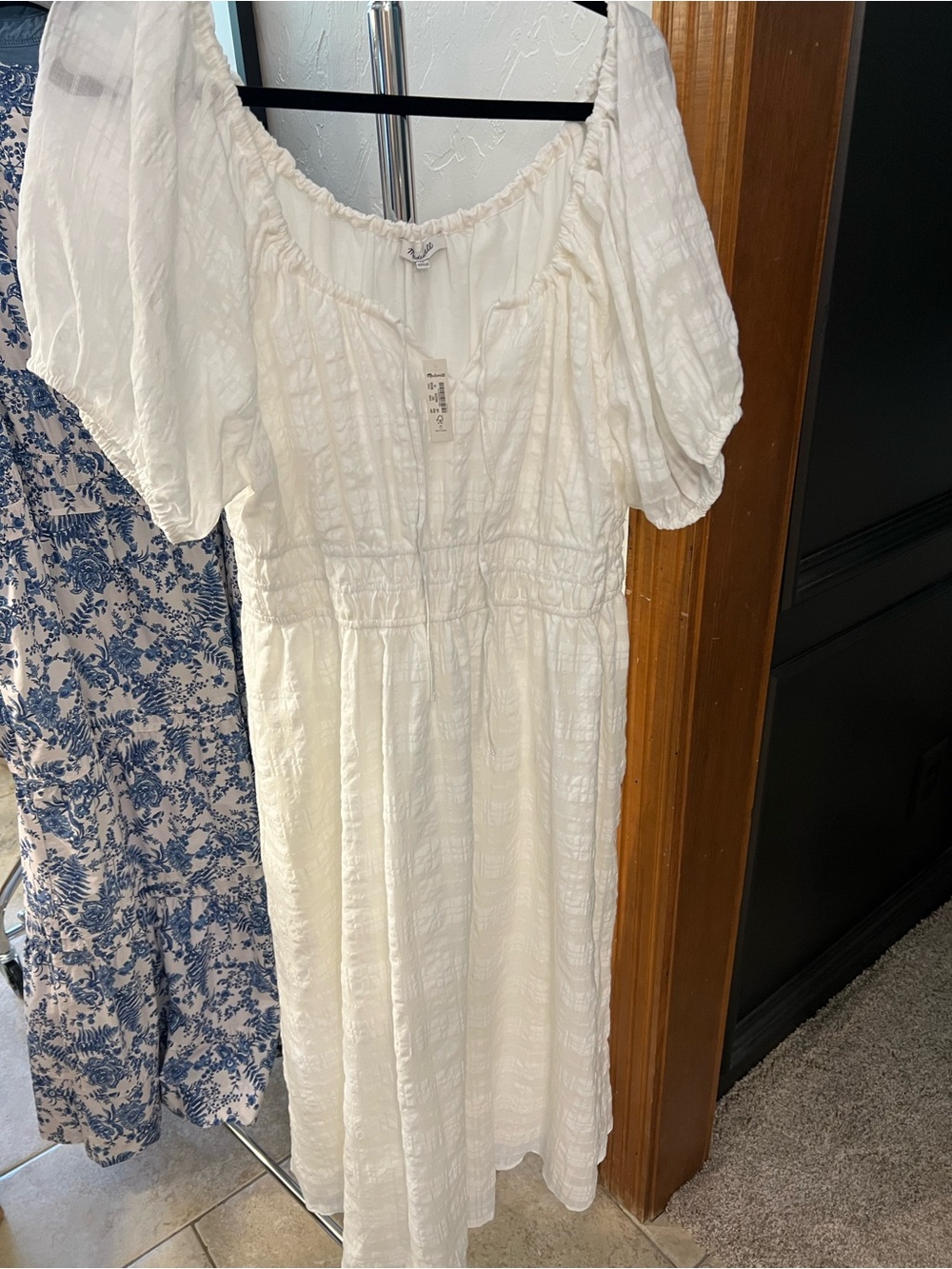 NWT - Madewell Ivory Puff-Sleeve Midi Dress